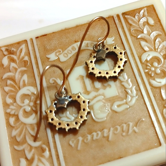 Antique Victorian Bohemian Rose Cut Garnet Heart Earrings - Picture 2 of 6